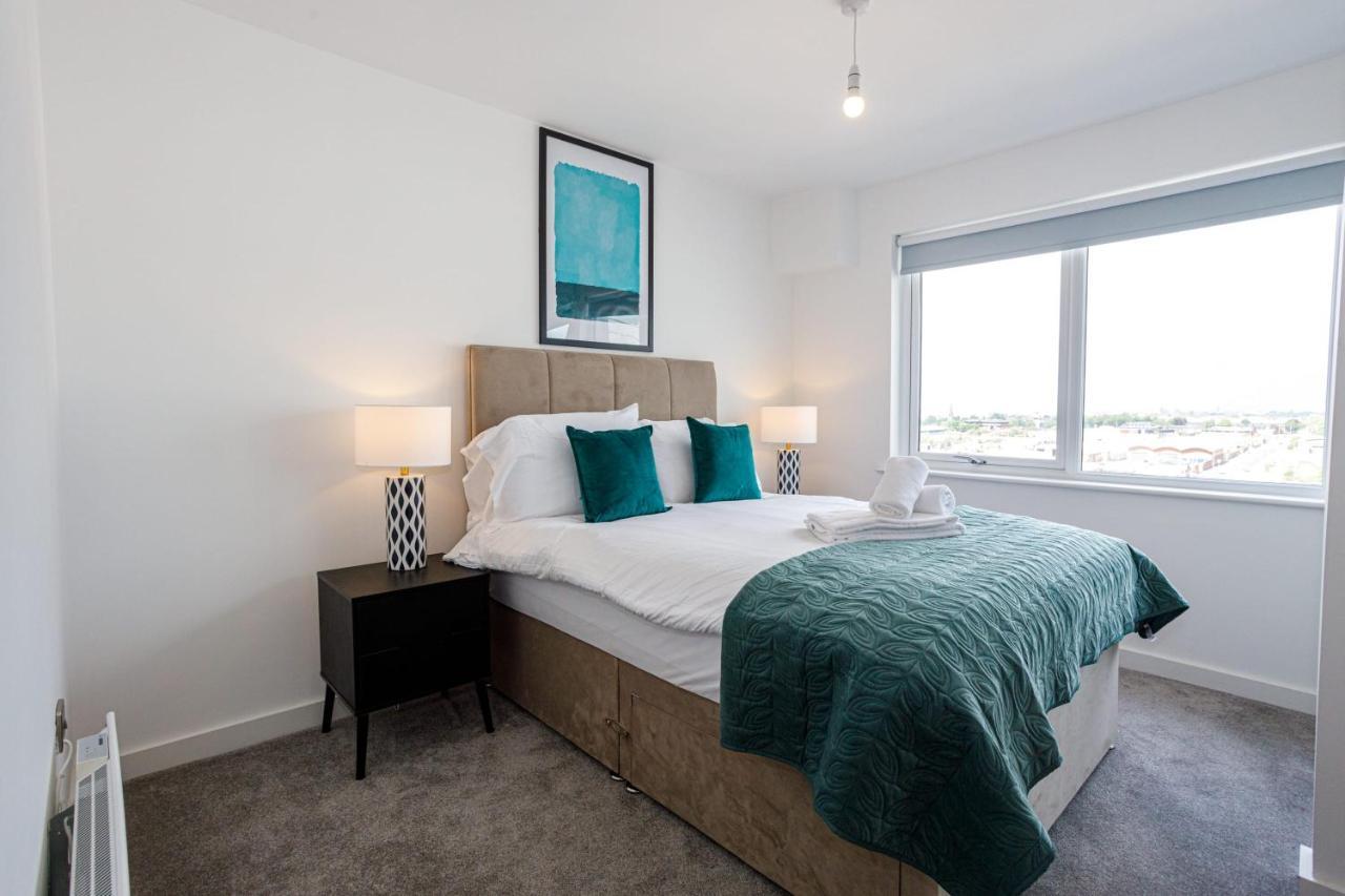 Contemporary 2 Bedroom Duplex In Salford Manchester Exteriör bild