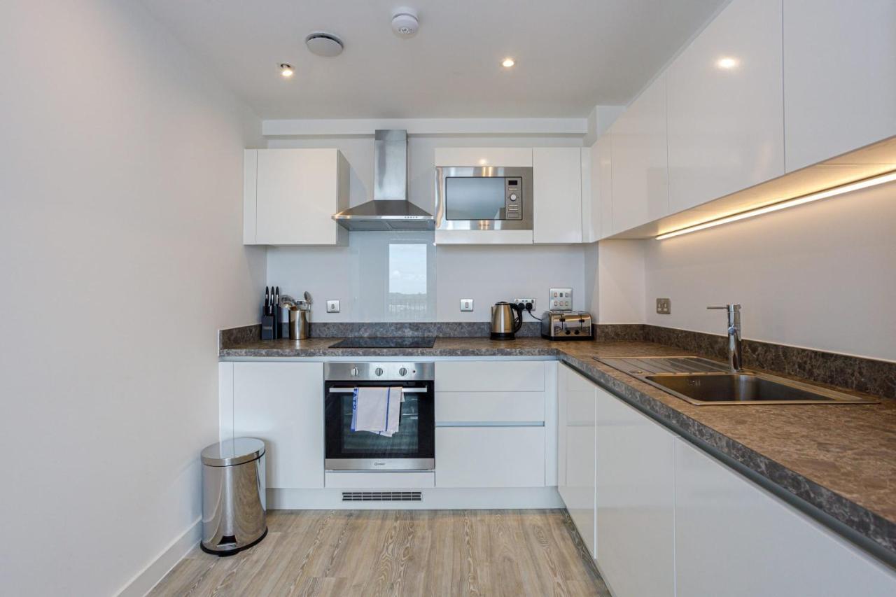 Contemporary 2 Bedroom Duplex In Salford Manchester Exteriör bild